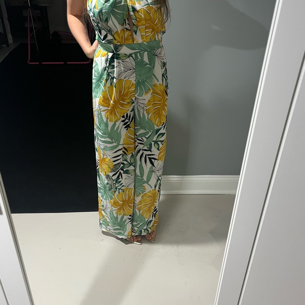 Tropical Leaf Print Maxi Dress